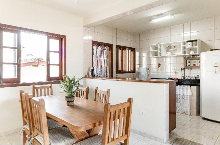 Apartamento Encantador No Itagua อูบาตูบา ภายนอก รูปภาพ